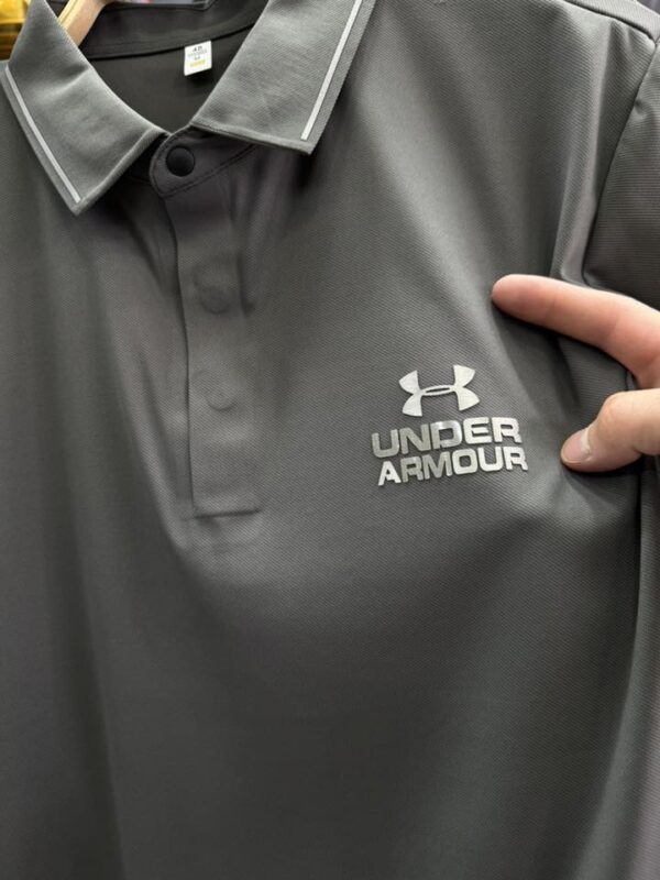 ⁦פולו Under Armour⁩ – תמונה ⁦6⁩